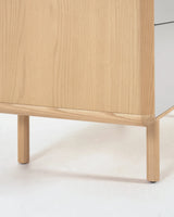 Anielle Nachttisch aus massiver Esche und Eschenfurnier 50 x 58,4 cm von Kave Home – Produktbild 2