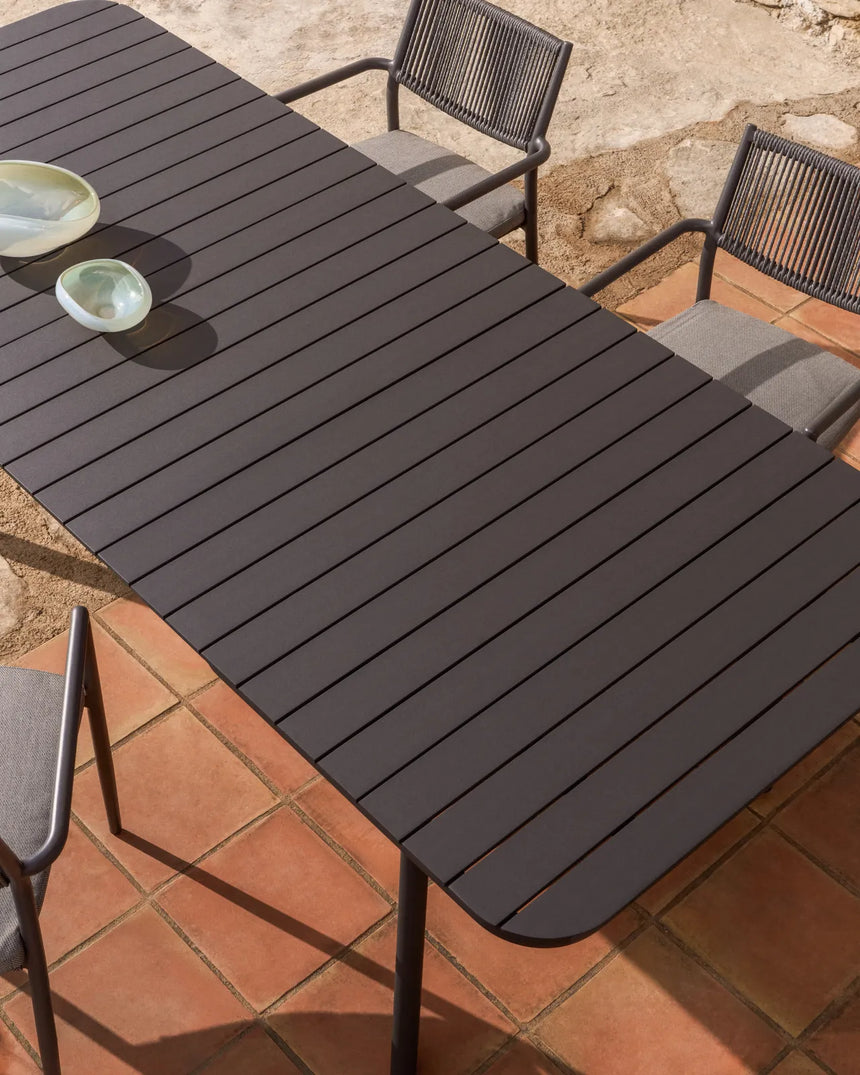 Ausziehbarer Outdoor-Tisch Izola aus Aluminium 220 (280) x 100 cm von Kave Home – Bild 4