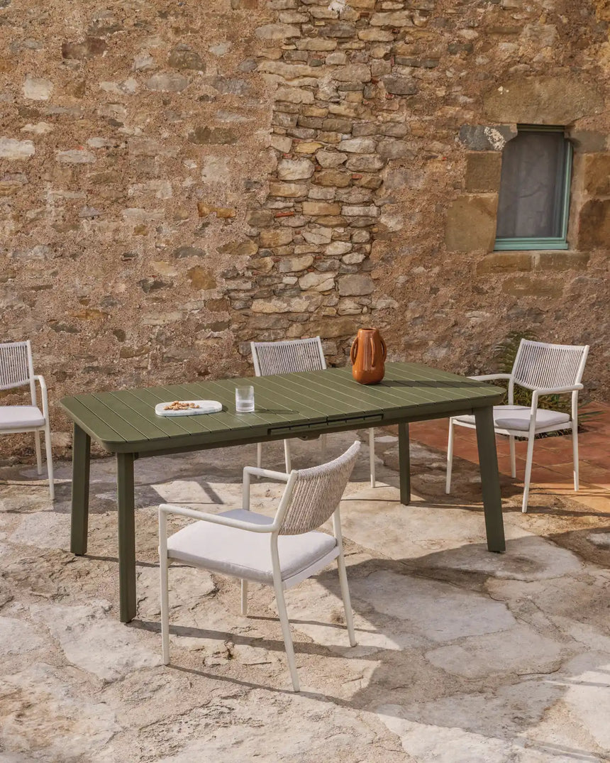 Ausziehbarer Outdoor-Tisch Izola aus Aluminium mit grünem Finish 220 (280) x 100 cm von Kave Home – Bild 2