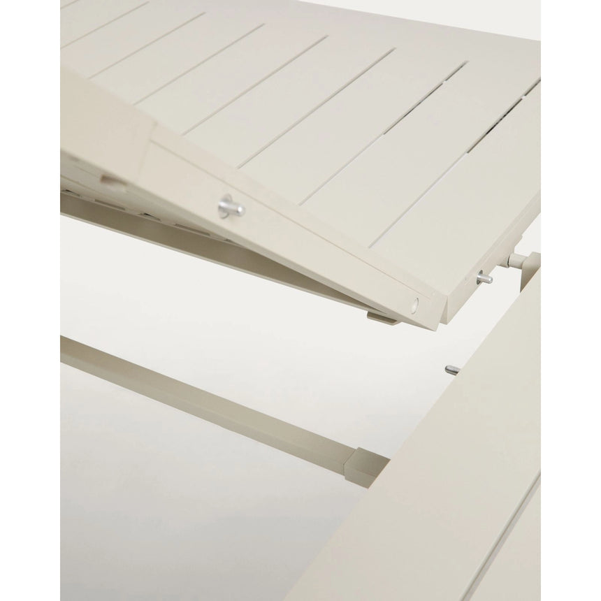 Ausziehtisch Livorno aus écrufarbenem Aluminium mit Beinen in Holzoptik 233 (350) x 100 cm von Kave Home – Bild 11