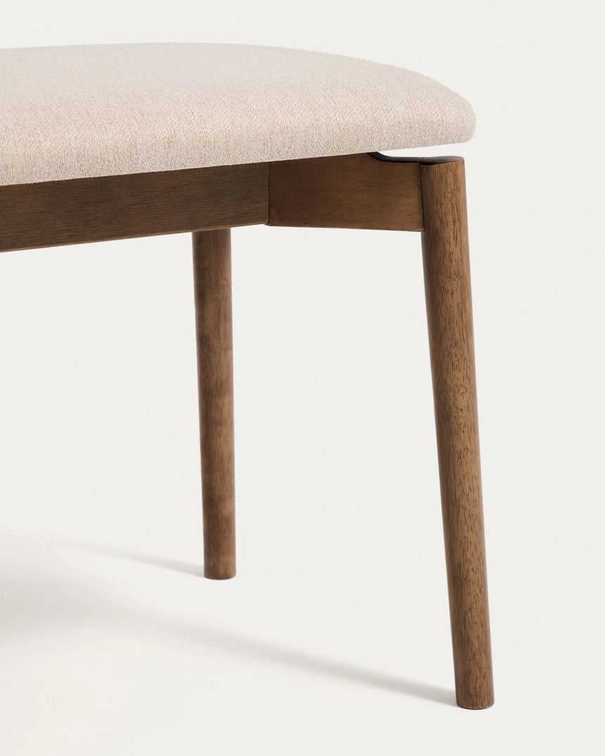 Bank Evera aus Eichenfurnier mit Nussbaumfinish oder naturfarben und Chenille, 122 cm von Kave Home – Bild 5