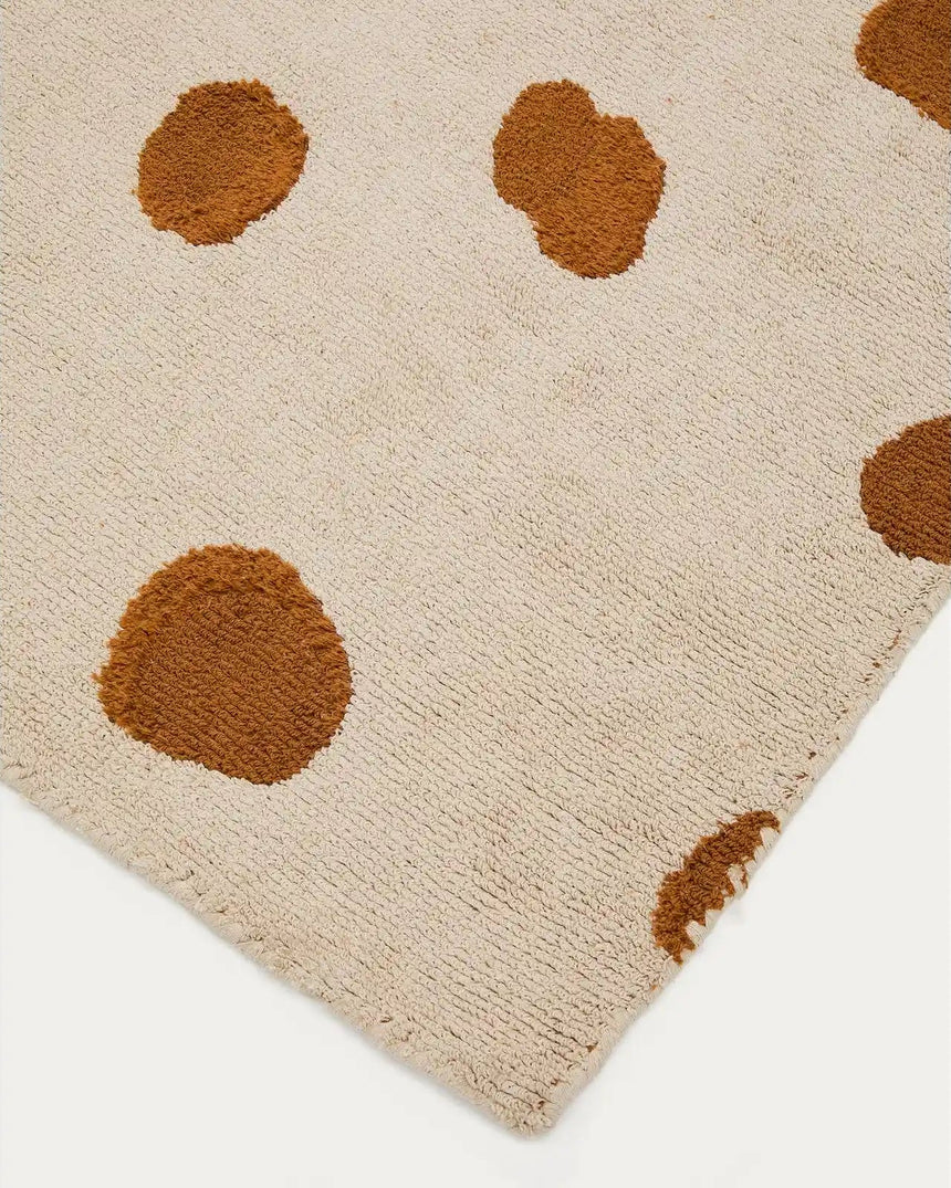 Beigefarbener Baumwollteppich Tandani mit Gepardendesign in Orange, 90 x 150 cm von Kave Home – Bild 3