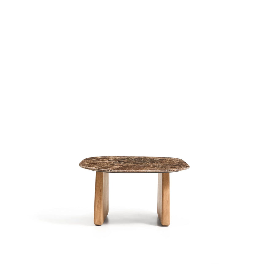 Beistelltisch Pirita aus braunem Marmor mit Beinen aus massivem Eichenholz mit naturfarbenem Finish, 71 x 70 cm, FSC 100 % von Kave Home – Bild 1