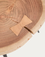 Beistelltisch Tanive aus massivem Akazienholz mit gebleichtem Finish und schwarzen Stahlbeinen Ø 35 cm von Kave Home – Produktbild 6