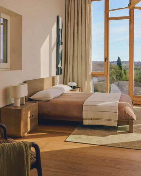 Bett Arelida aus Furnier und massivem Eichenholz mit hellbraunem Finish für Matratze 180 x 200 cm FSC Mix Credit von Kave Home – Bild 4
