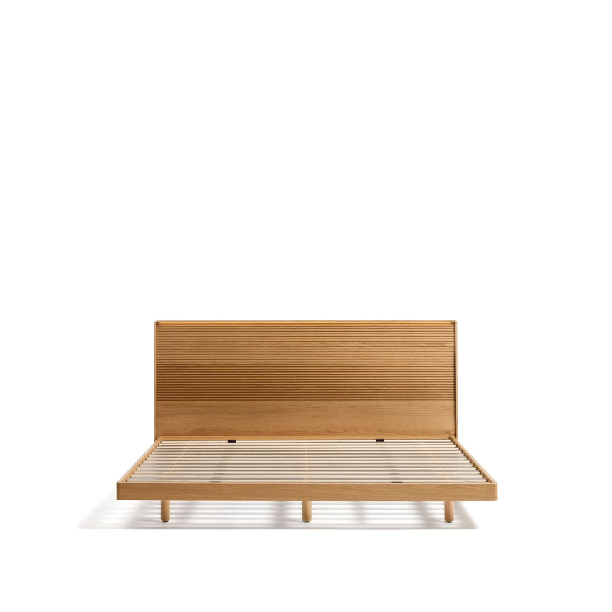 Bett Norlen aus Eichenfurnier mit naturfarbenem Finish und LED-Licht für Matratzen 180 x 200 cm FSC Mix Credit von Kave Home – Bild 6