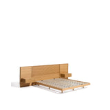 Bett Norlen mit 2 Nachttischen aus Eichenfurnier mit naturfarbenem Finish und LED-Licht für Matratzen 160 x 200 cm FSC Mix Credit von Kave Home – Bild 9