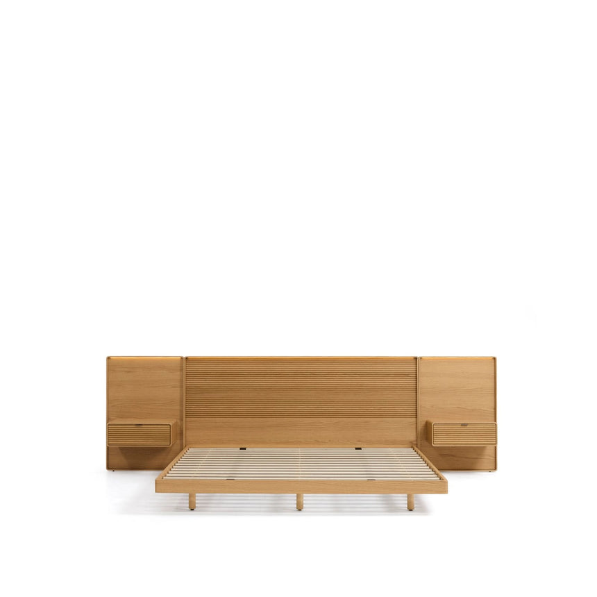 Bett Norlen mit 2 Nachttischen aus Eichenfurnier mit naturfarbenem Finish und LED-Licht für Matratzen 180 x 200 cm FSC Mix Credit von Kave Home – Bild 5