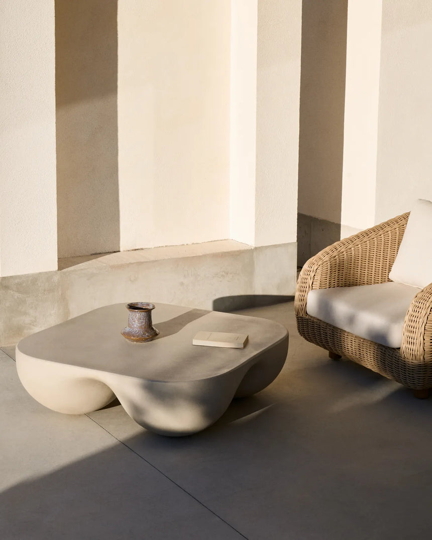 Couchtisch Colba aus polystone 100 x 100 cm von Kave Home – Bild 2