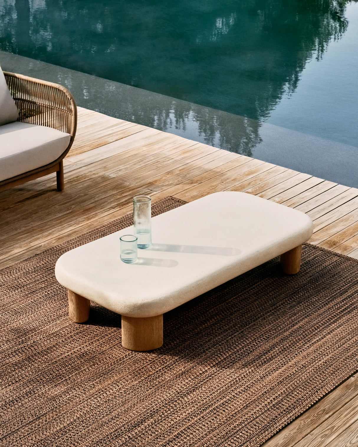 Couchtisch Labra aus Zement und Akazienholz 140 x 70 cm von Kave Home – Produktbild 5
