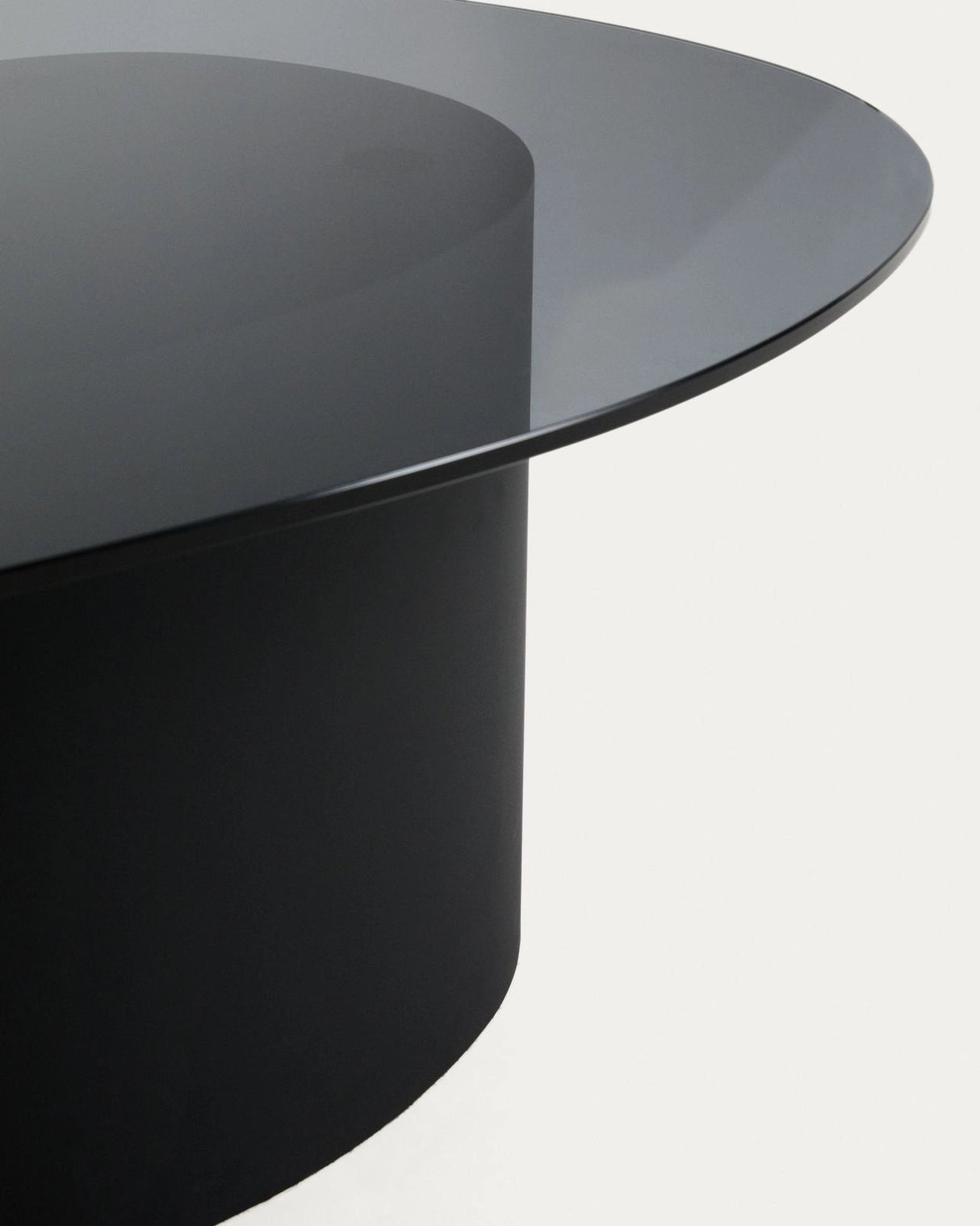 Couchtisch Olir aus gehärtetem Glas und Stahl 82 x 74 cm von Kave Home – Bild 4
