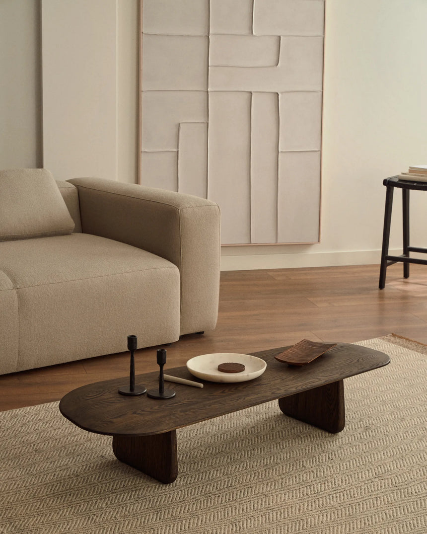 Couchtisch Pirita aus massiver Eiche mit dunklem Finish 146 x 56,5 cm FSC 100% von Kave Home – Produktbild 5
