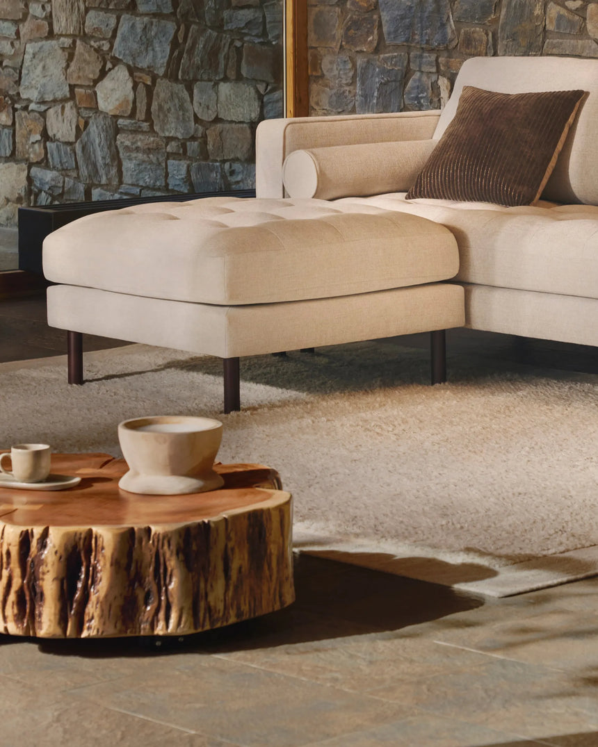 Couchtisch Tavine aus massivem Akazienholz mit gebleichtem Finish und Rollen Ø 65 cm von Kave Home – Produktbild 2