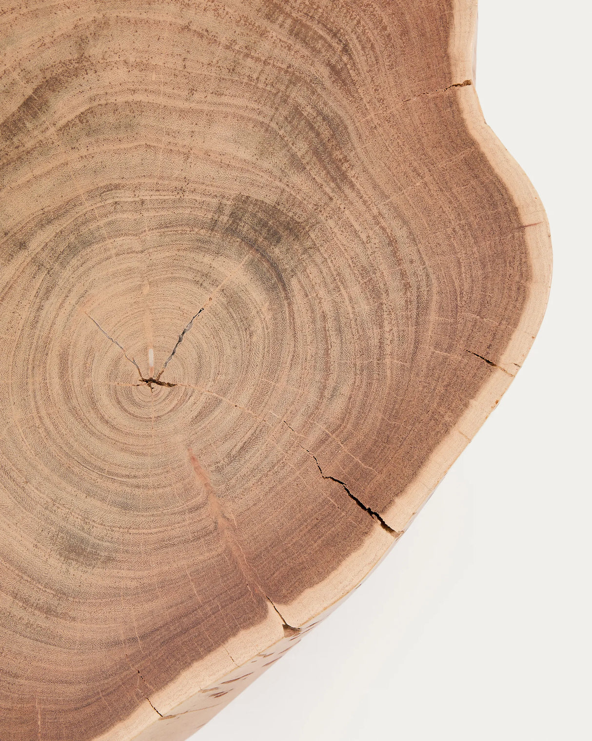 Couchtisch Tavine aus massivem Akazienholz mit gebleichtem Finish und schwarzen Stahlbeinen Ø 49 cm von Kave Home – Produktbild 5