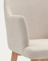 Croft Stuhl mit beiger Chenille und Beinen aus massiver Esche von Kave Home – Produktbild 9
