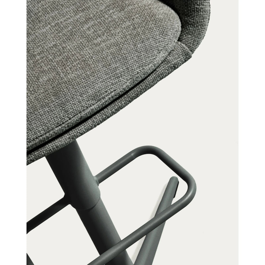 Drehhocker Dorina mit grüner Chenille und Stahlbeinen mit grünem Finish von Kave Home – Bild 14