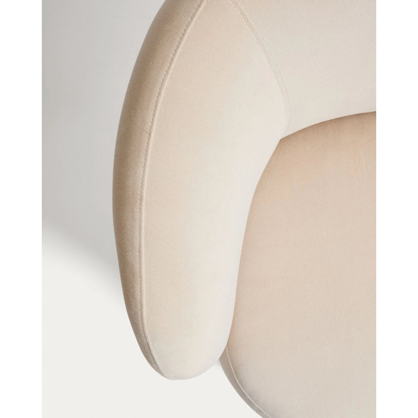 Drehsessel Odenia in Samtoptik FSC Mix Credit von Kave Home – Bild 11