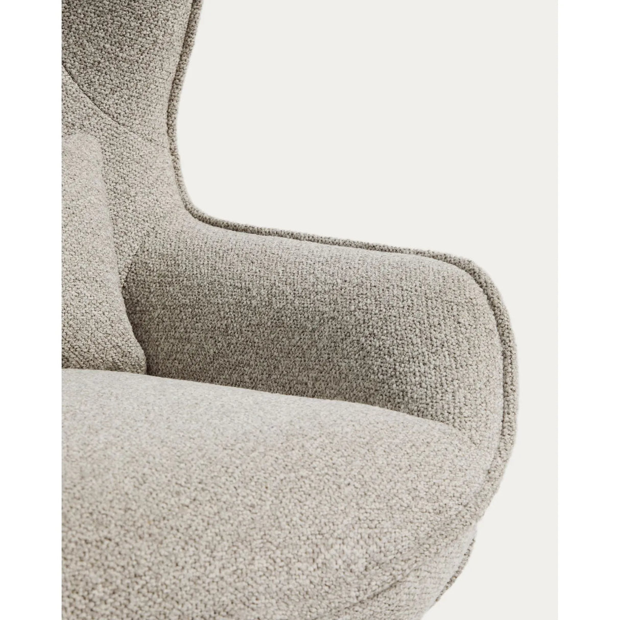Drehsessel Sorile mit beiger Chenille und schwarz lackiertem Stahl, FSC 100 % von Kave Home – Bild 9