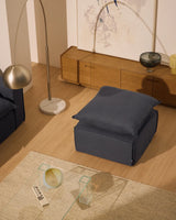 Fußablage Anarela mit abnehmbarem Bezug und Kissen aus Leinen und Viskose in Dunkelgrau, 80 x 80 cm, FSC Mix Credit von Kave Home – Bild 2