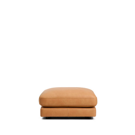 Fußablage Gala in braunem Leder, 90 x 90 cm von Kave Home – Produktbild 1