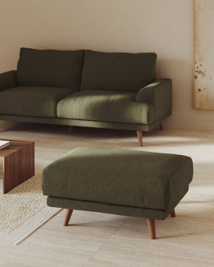 Fußablage Karin mit Beinen aus massivem Buchenholz 90 x 70 cm von Kave Home – Bild 2