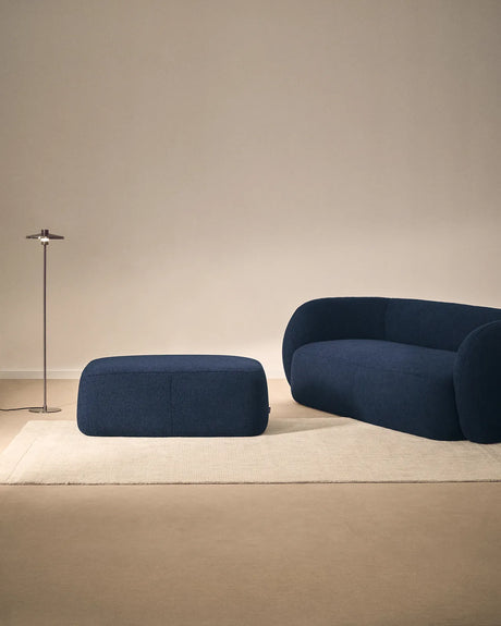 Fußablage Martina in Lammfelloptik in Marineblau 123 x 85 cm FSC Mix Credit von Kave Home – Produktbild 2