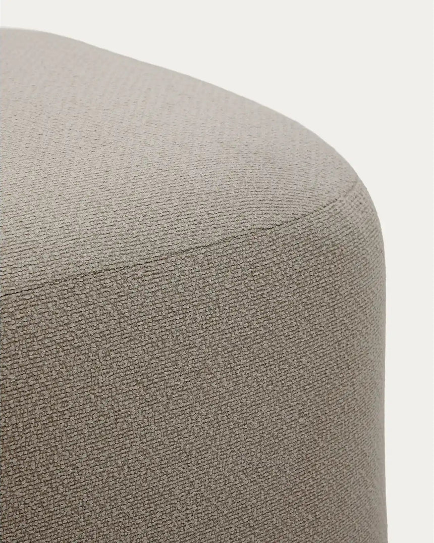 Fußablage Martina mit Chenille in Steinton 123 x 85 cm von Kave Home – Bild 5