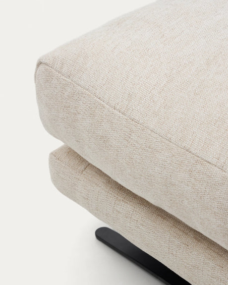 Fußablage Veliro aus beiger Chenille mit schwarzen Stahlbeinen, 85 x 90 cm, FSC Mix Credit von Kave Home – Produktbild 6