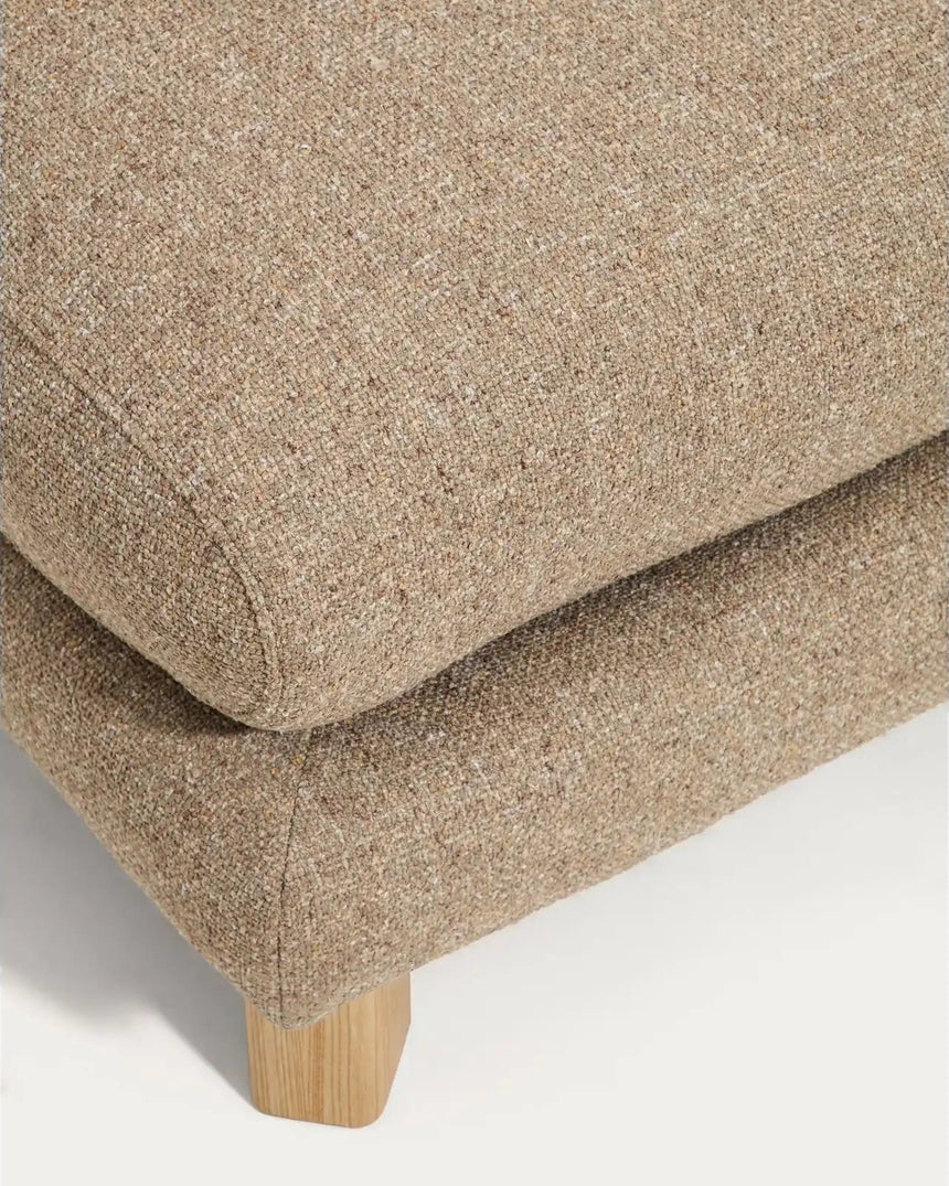 Fußablage Vera mit Beinen aus massivem Eschenholz mit natürlichem Finish, 80 x 80 cm, FSC Mix Credit von Kave Home – Bild 5
