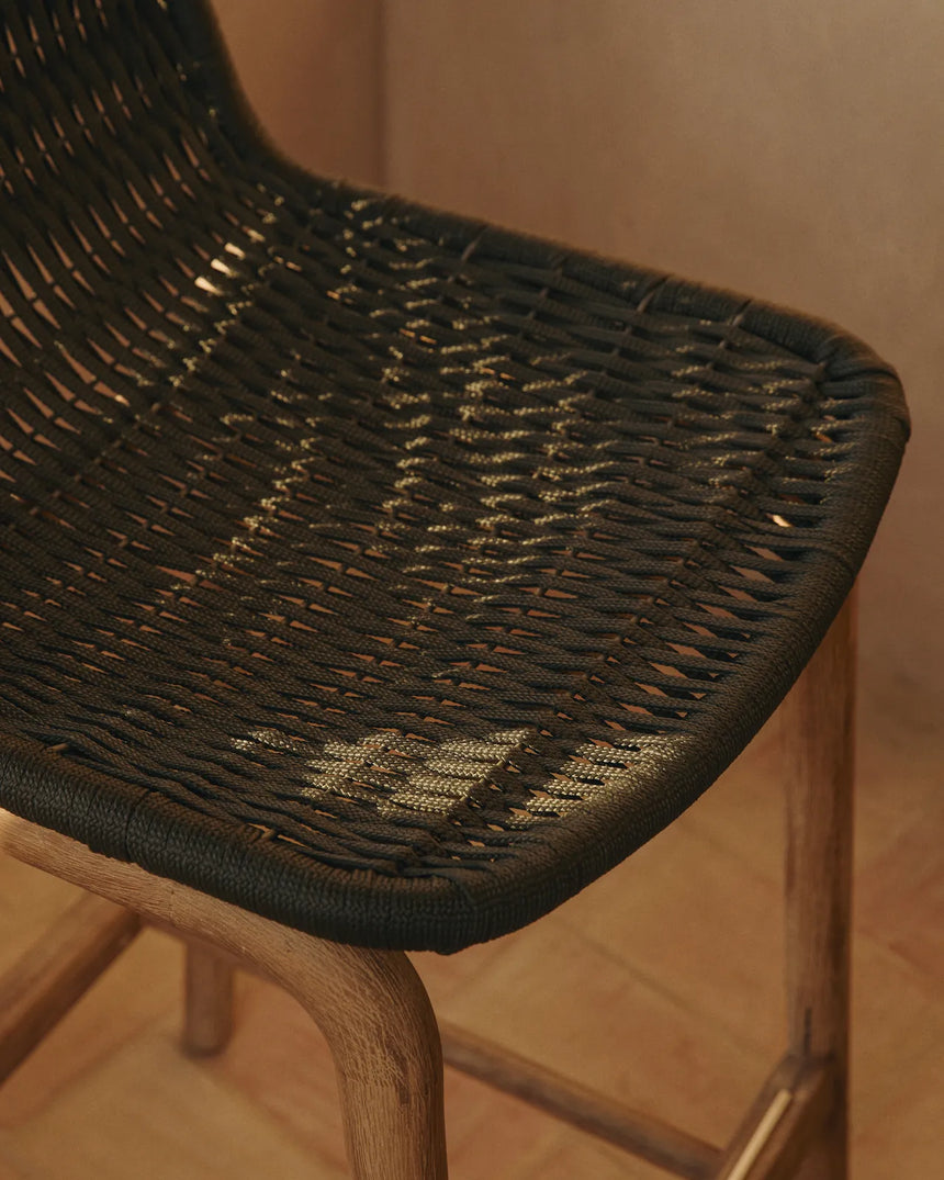 Hocker Alipa aus massivem Akazienholz und dunkelgrauem Seil, 75 cm, FSC 100 % von Kave Home – Bild 3