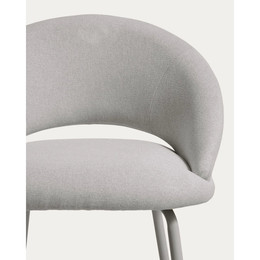 Hocker Bonali mit grauer Chenille und Beinen aus grauem Metall, FSC Mix Credit, 65 cm von Kave Home – Bild 8