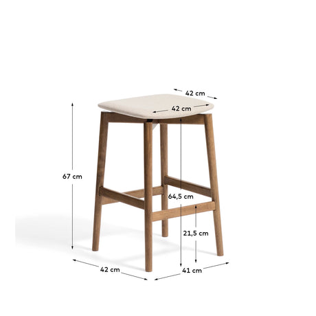 Hocker Evera aus Eichenfurnier mit Nussbaumfinish oder naturfarben und Chenille, 65 cm von Kave Home – Bild 2