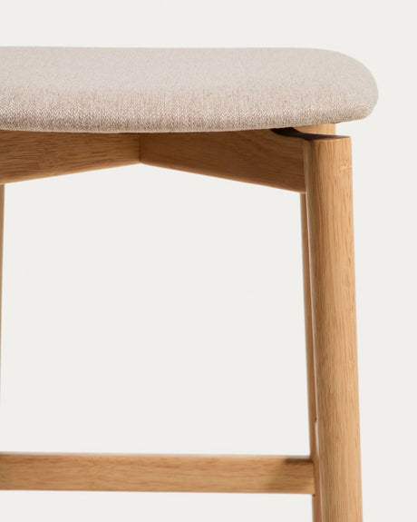 Hocker Evera aus Eichenfurnier mit naturfarbenem Finish und beiger Chenille, 65 cm von Kave Home – Bild 6
