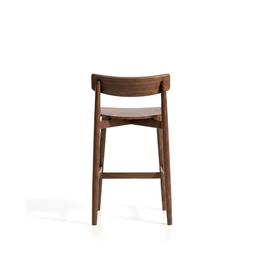 Hocker Evera mit Rückenlehne aus Eichenfurnier mit Nussbaumfinish oder Naturfarben, 65 cm von Kave Home – Bild 6