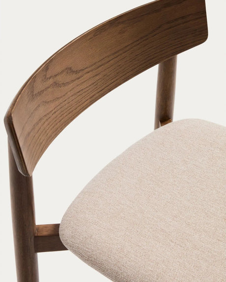 Hocker Evera mit Rückenlehne aus Eichenfurnier mit verschiedenen Finishes und Chenille, 65 cm von Kave Home – Bild 9