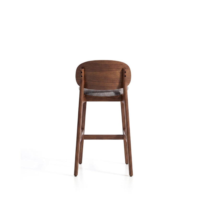 Hocker Ludara aus Eichenfurnier mit Nussbaumfinish oder Naturfinish und Chenille, 65 cm von Kave Home – Bild 7