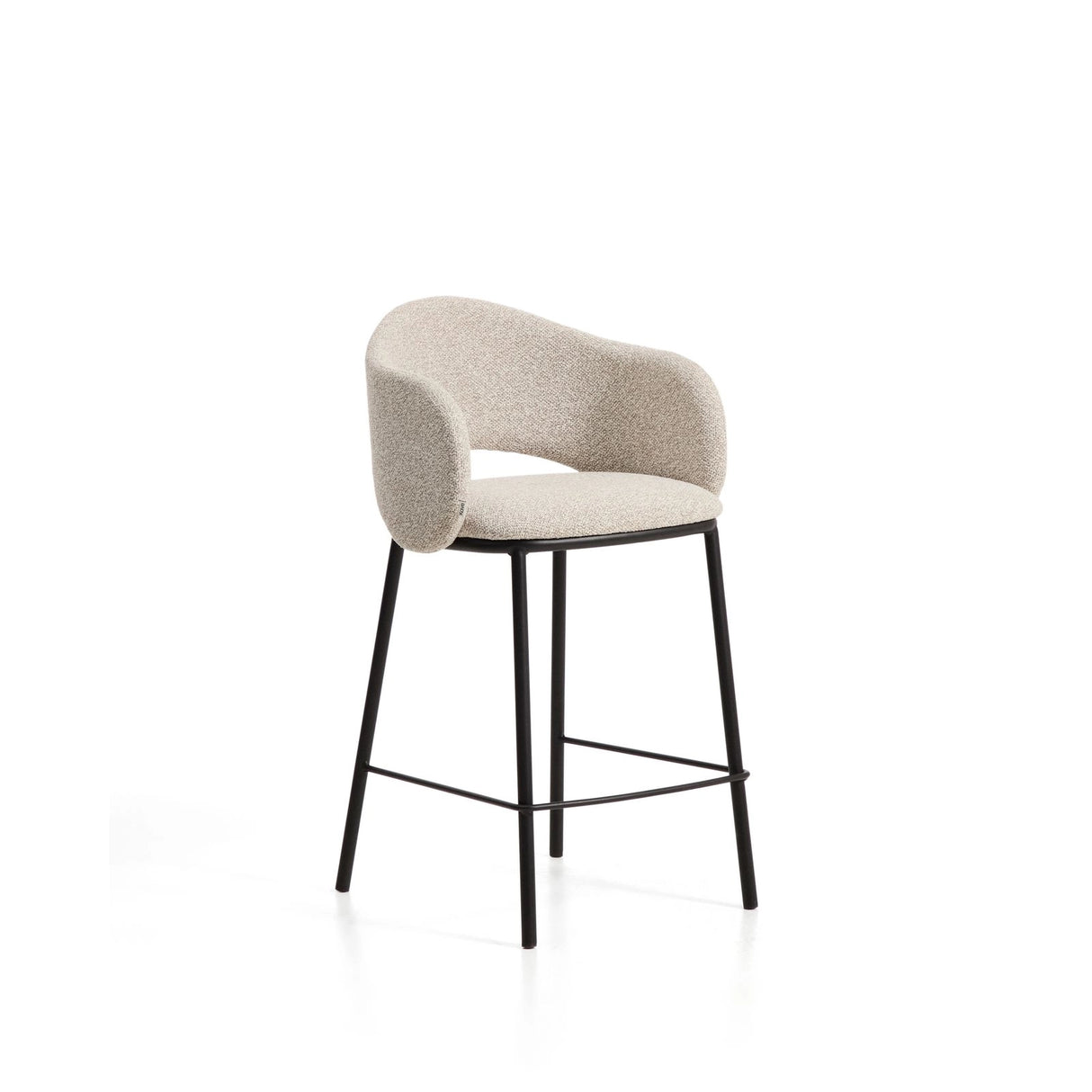 Hocker Maina aus dicker beigefarbener Chenille und Stahlbeinen mit schwarzer Beschichtung FSC Mix Credit 65 cm von Kave Home – Bild 1