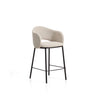 Hocker Maina aus dicker beigefarbener Chenille und Stahlbeinen mit schwarzer Beschichtung FSC Mix Credit 65 cm von Kave Home – Bild 1