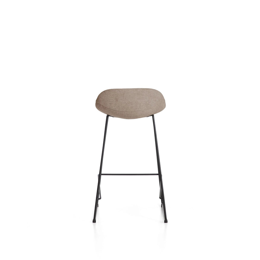 Hocker Zahara mit Chenille und Stahlbeinen mit schwarzem Finish, 76 cm, FSC 100 % von Kave Home – Bild 6