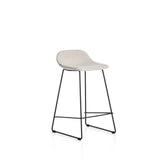 Hocker Zahara mit beiger Chenille und Stahlbeinen mit schwarzem Finish, 76 cm, FSC 100 % von Kave Home – Bild 1