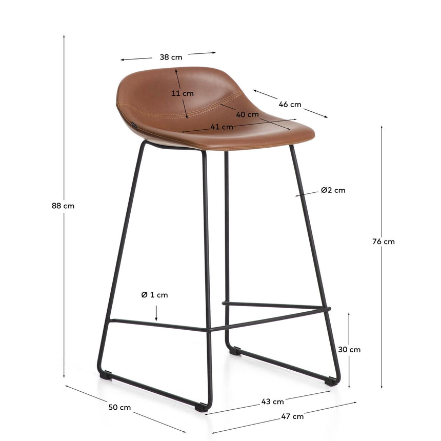 Hocker Zahara mit braunem Polyurethan und Stahlbeinen mit schwarzem Finish, 76 cm, FSC 100 % von Kave Home – Bild 2
