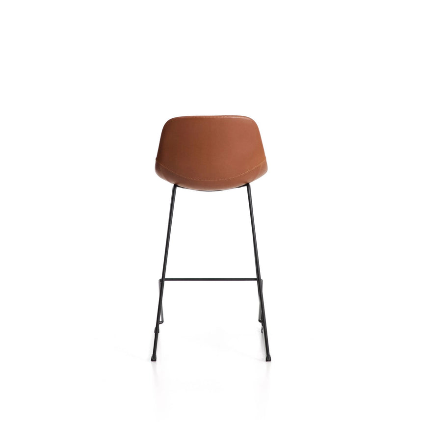 Hocker Zahara mit braunem Polyurethan und Stahlbeinen mit schwarzem Finish, 76 cm, FSC 100 % von Kave Home – Bild 6
