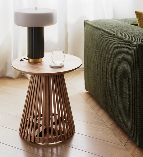 Jeanette Beistelltisch aus massivem Teakholz Ø 50 cm von Kave Home – Bild 2