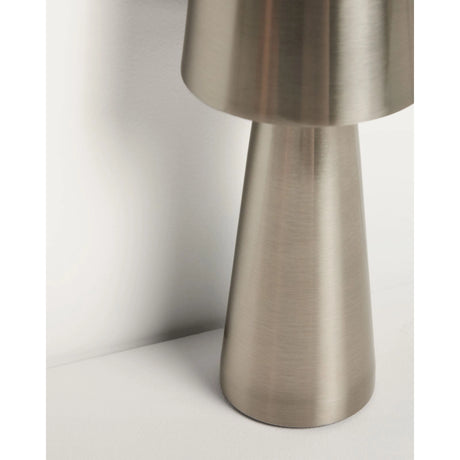 Kleine Tischlampe Arenys aus Metall mit silbern glänzendem Finish von Kave Home – Bild 12