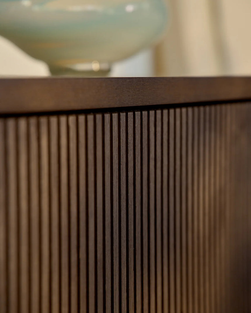 Kommode Helvine 3 Schubladen aus Eichenfurnier mit Nussbaum-Finish 90 x 78 cm FSC 100% von Kave Home – Bild 3