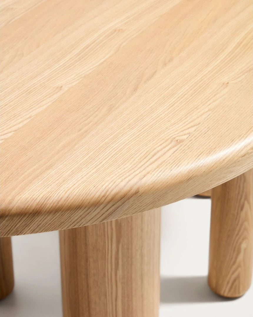 Mailen ovaler Tisch aus Eschenfurnier mit natürlichem Finish Ø 180 x 105 cm von Kave Home – Bild 4