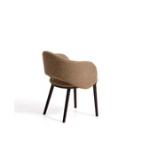 Maina Stuhl aus braunem dickem Chenille mit Beinen aus massivem Eschenholz in Ebenholzoptik, FSC Mix Credit von Kave Home – Bild 4