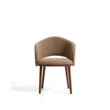 Maina Stuhl aus braunem dickem Chenille mit Beinen aus massivem Eschenholz in Walnussoptik, FSC Mix Credit von Kave Home – Bild 5