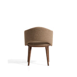 Maina Stuhl aus braunem dickem Chenille mit Beinen aus massivem Eschenholz in Walnussoptik, FSC Mix Credit von Kave Home – Bild 6