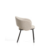 Maina Stuhl aus dicker beigefarbener Chenille mit schwarzen Stahlbeinen mit schwarzer Beschichtung FSC Mix Credit von Kave Home – Bild 3